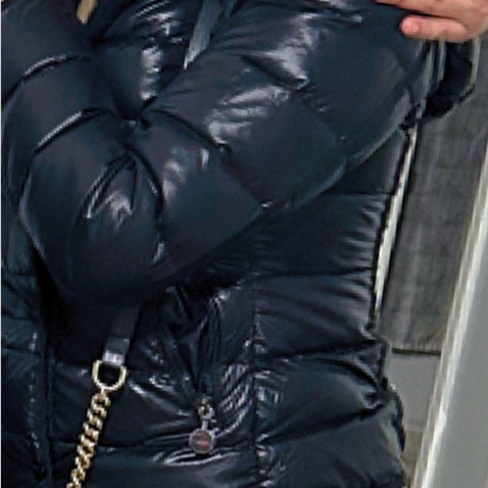 Women's Black Puffer Jacket with Fur Trim
